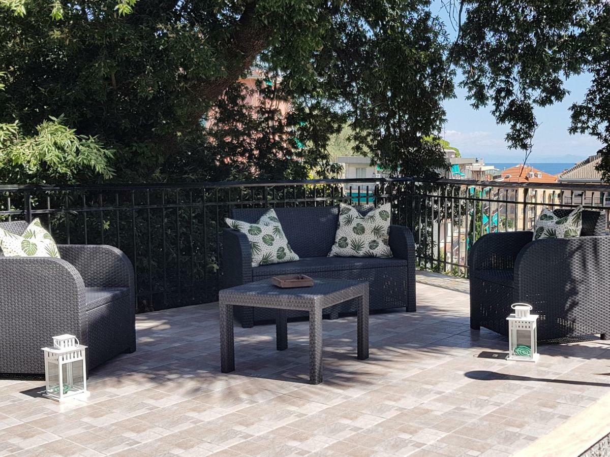 Garden Apartment Celle Ligure Buitenkant foto